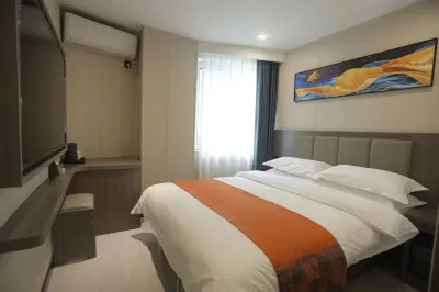 Shell Hotel (Shenyang North Railway Station Huigong Square) Hotels in Shenyang