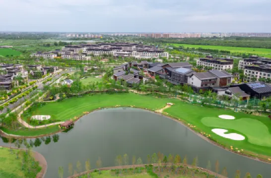 Shanghai Chongming Xinlan Tiandi Jada Green Holiday 崇明東灘鳥類国家級自然保護区周辺のホテル