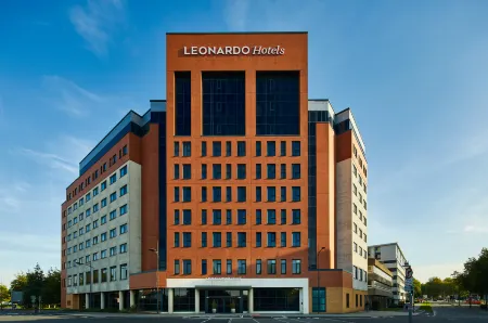 Leonardo Hotel Swindon Отели рядом со станцией Swindon Railway Station