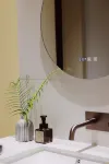 Yanlai Mountain Residence Light Luxury Guesthouse (Yanziyan Branch) Hotels in Yizhang County
