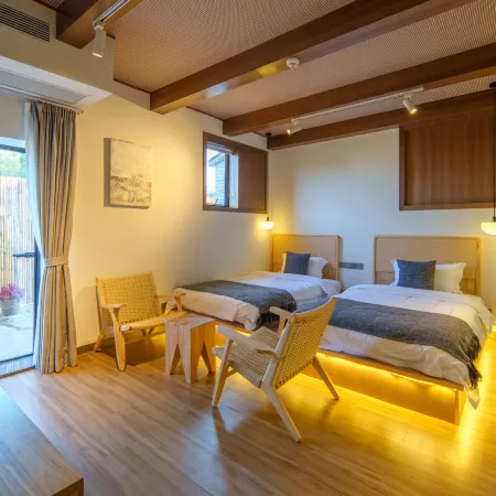 Liyuan Daoxiang Diaolou Boutique Cultural Homestay (Chikan Ancient Town Scenic Area Branch)