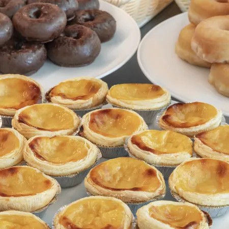 B&B Hotel Guimarães Отели рядом с достопримечательностью «Замок Гимарайнш»