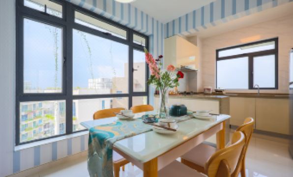 Forest Ants Homestay in Forest City