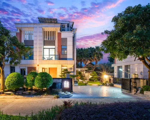 Qushu Holiday Villa (Zhuhai Haiquan Bay) Hotels near Ocean Spring Resort