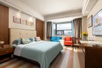 Linyi Ronghua Hotel (People's Square Railway Station)