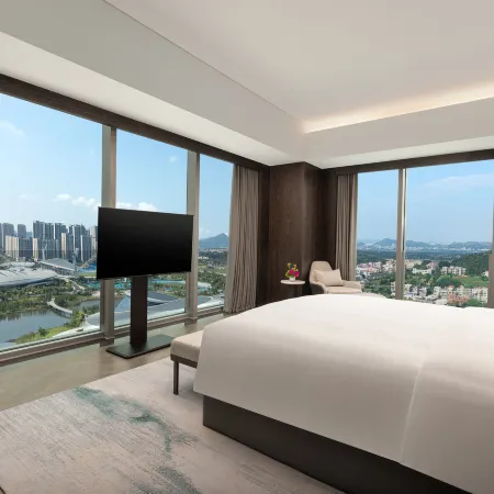 Crowne Plaza Jiangmen Binjiang