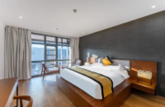 Mingyue Mountain Selenium Residence Hot Spring Hotel