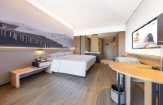 ジンイー ヨウシュエンホテル(フフホト昭君路南二環路店)