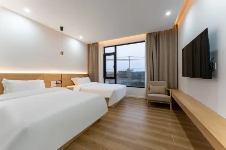 Floral Hotel·Chongming Peak Shengxuan Hotel Отели рядом с достопримечательностью «Chongming Xunyicao Theme Park»