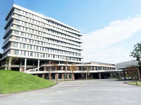 The Max Hotel Отели рядом с достопримечательностью «Lishui University Vocational and Technical College»