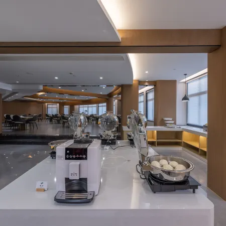 Four Seasons Qingteng Hotel (Cixi Suntang North Road)