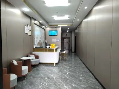 Shenzhen Xinchun Hotel (Longgang Nanlian Subway Station) Hotel in zona Luoruihe Food Pedestrian Street