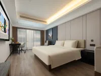 西雙版納景洪潑水廣場江邊夜市亞朵X酒店 西雙版納酒店