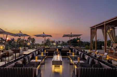 Banyan Tree Dubai Отели рядом с достопримечательностью «Ain Dubai»