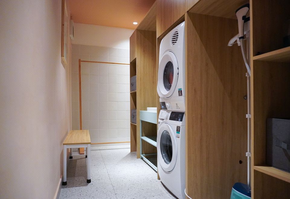 4. 엠 빌리지 호텔..