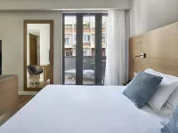 Vincci Zaragoza Zentro Hotels near Central Market