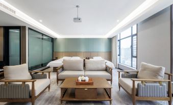 Homeinn Ease Hotel (Linyi Yitang Central Avenue)