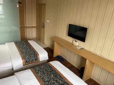 Jingjiang Zhuoya Hotel Отели рядом с достопримечательностью «Huaide College of Changzhou University (Jingjiang Campus)»