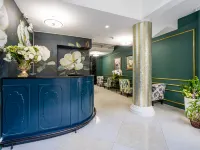 La Casona Hotel Hotels near District 7