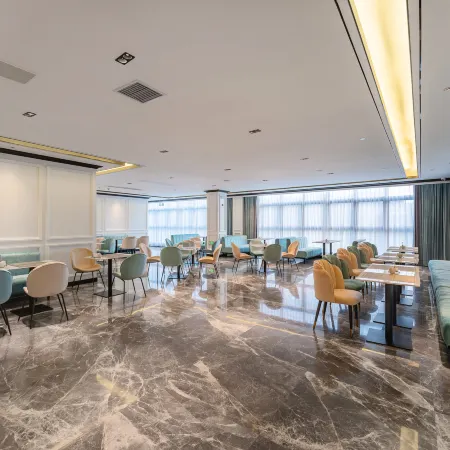 Xana Hotelle Flagship (Qionghai City Center Zaliang Street)
