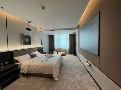Holiday Audio-Visual Hotel (Mudanjiang Railway Station)