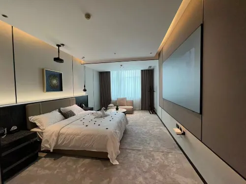 Holiday Audio-Visual Hotel (Mudanjiang Railway Station)
