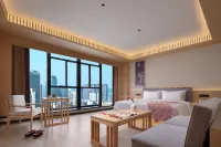 Exotic Impression Hotel (Changsha Wuyi Square Helong Sports Center) Hotels near APM MONACO