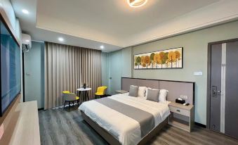 Moon and Sea Era Guesthouse