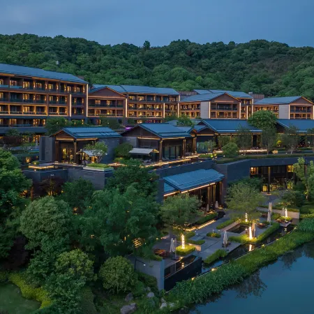 XIANGHU XIAOYAO MANOR Отели рядом с достопримечательностью «Чжоу Чжоу Чжоу Люк-Путе»