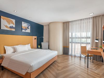 Greenhills Elan Hotel Modern (Newly Renovated)