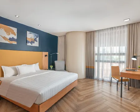 Greenhills Elan Hotel Modern (Newly Renovated) Hotels near San Juan