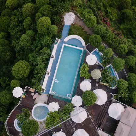 Muyun Valley Hostel
