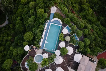 Muyun Valley Hostel Отели в г. Даи