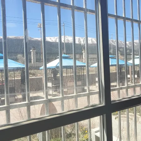 Bari Lushanshe Inn