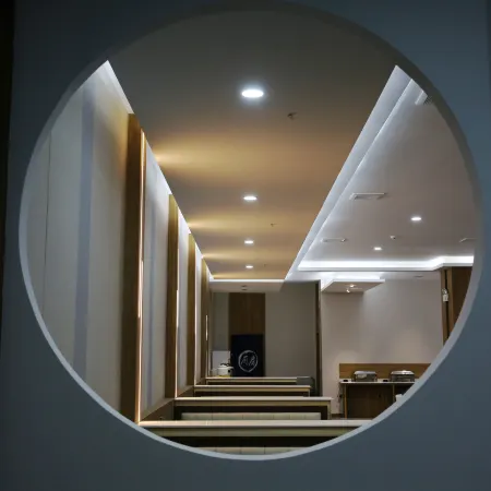 zhada haina hotel