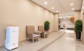 Homeinn · neo (Nanjing University of Information Science and Technology Subway Station Xinhua West Road)