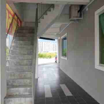 SUPER OYO 90054 Summer Inn Others