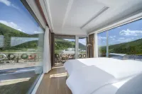 Wutai Mountain Early Planting Late Harvest RV Hotel