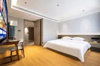 Elong Wanguo Hotel (Dandong Kangmeiyuanchao Memorial Hall) Hotel in zona Dandong Passenger Traffic General Station Maokui Mountain Branch