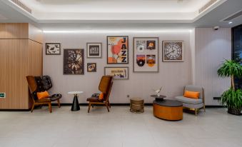 Homeinn Plus Hotel (Shanghai Xinhua Hospital Jiangpu Road Subway Station)