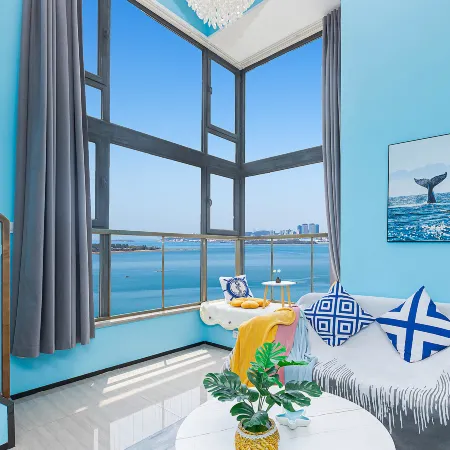 Meet Yunyue Seaview Art LOFT Vacation Apartment (Qingdao Evergrande Golden Beach Store)