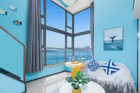 Meet Yunyue Seaview Art LOFT Vacation Apartment (Qingdao Evergrande Golden Beach Store)