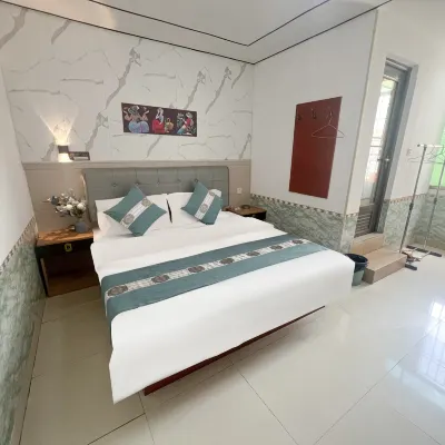 Qingyuan Haoyun Hotel Hotels near Yuantan Railway Station