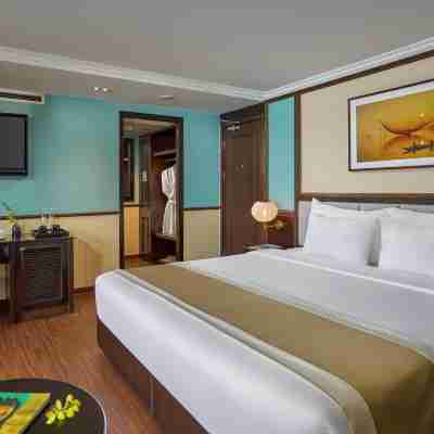 HALONG CAPELLA CRUISE (Member of Lyra Cruise Collection) Rooms