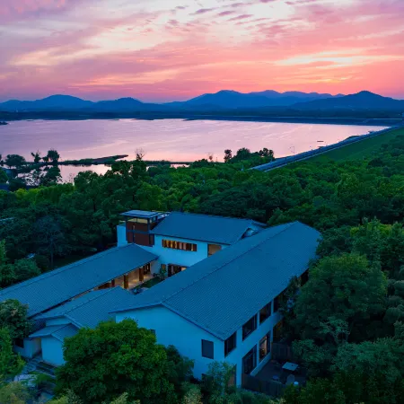 Yingxing Meijie Xiuju Hotel