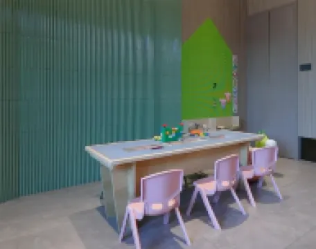 嘉興麥田•雅朵酒店（八佰伴購物中心月河歷史街區店）