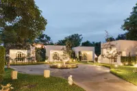 Villa La Flora Kanchanaburi Hotel a Tha Ma Kham