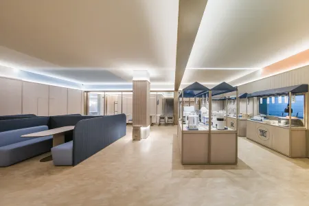 HanTing Hotel (Nanyang Neixiang County)