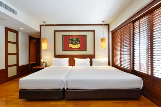 สวีทครอบครัวสองห้องนอนพร้อมเตียงเสริมสี่ตัว