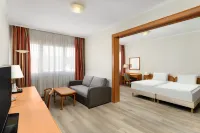 Danubius Hotel Raba Hotels in Toltestava